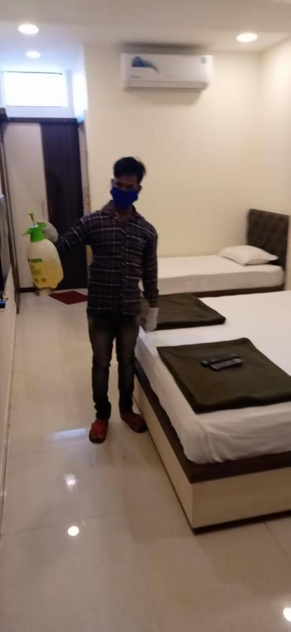 Super Hotel O Shri Shiva Palace Rāipur Buitenkant foto