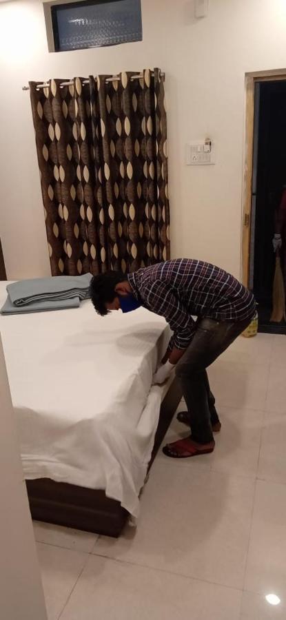 Super Hotel O Shri Shiva Palace Rāipur Buitenkant foto