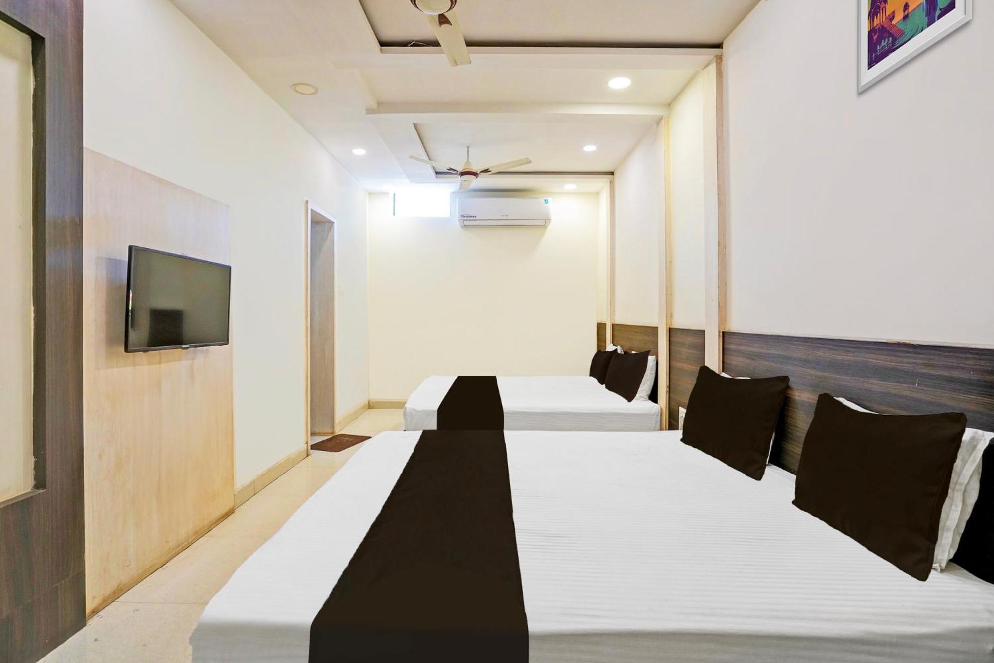 Super Hotel O Shri Shiva Palace Rāipur Buitenkant foto