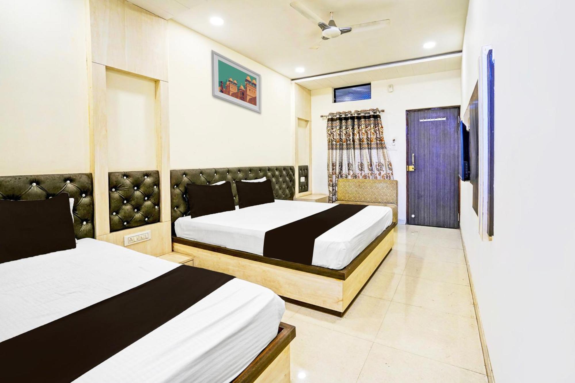 Super Hotel O Shri Shiva Palace Rāipur Buitenkant foto