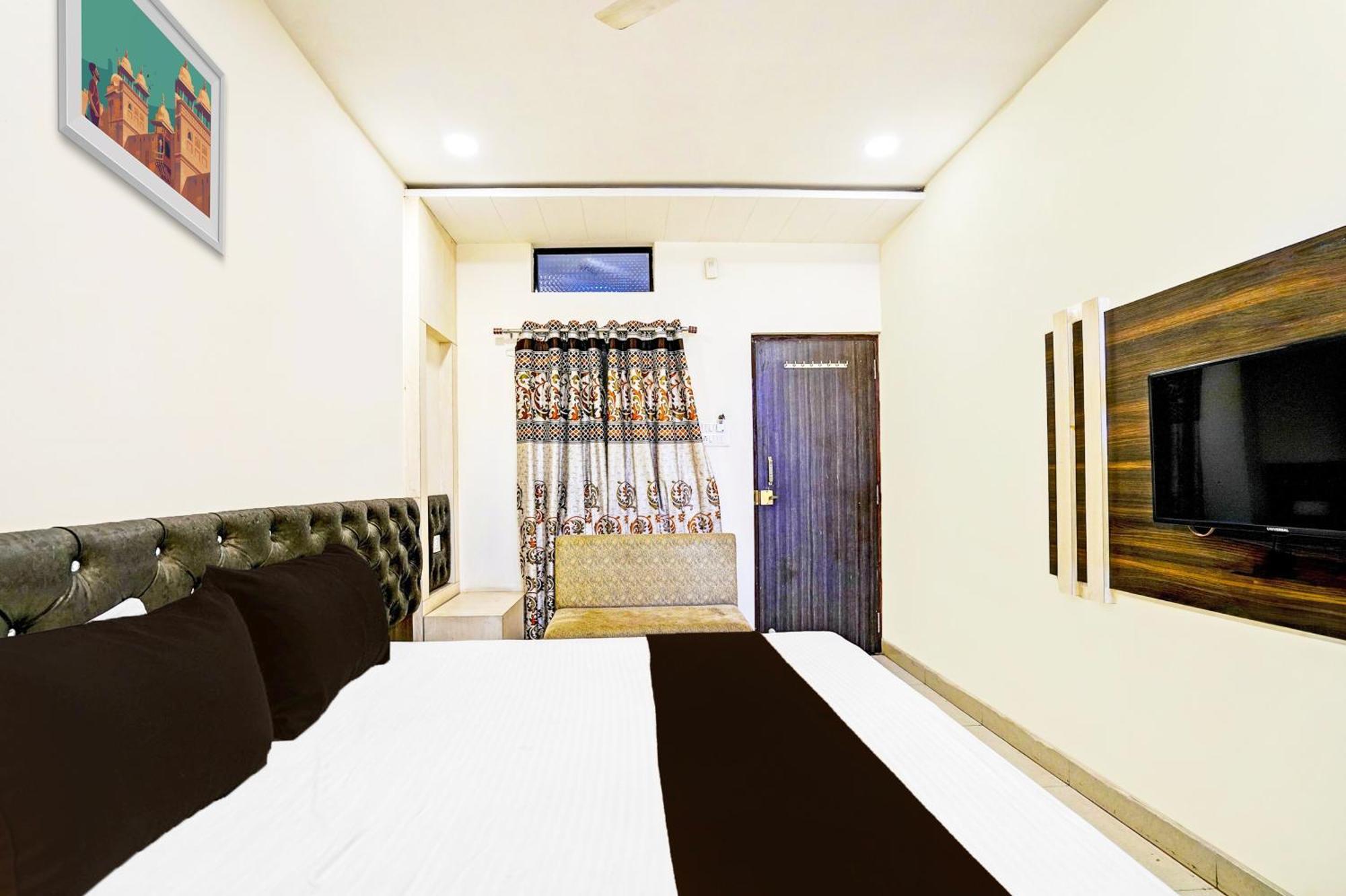 Super Hotel O Shri Shiva Palace Rāipur Buitenkant foto