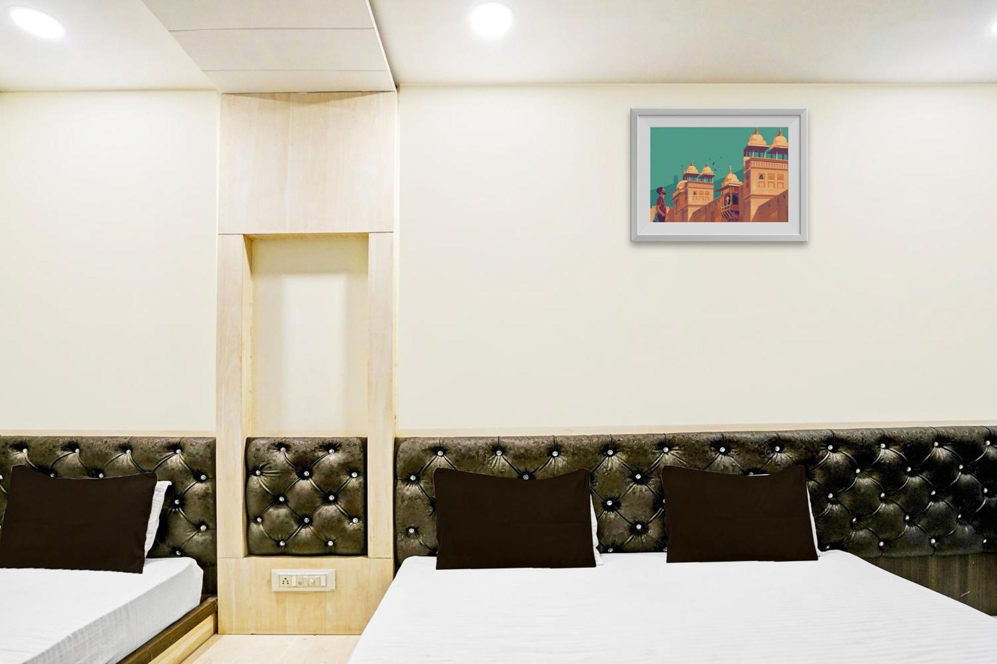 Super Hotel O Shri Shiva Palace Rāipur Buitenkant foto