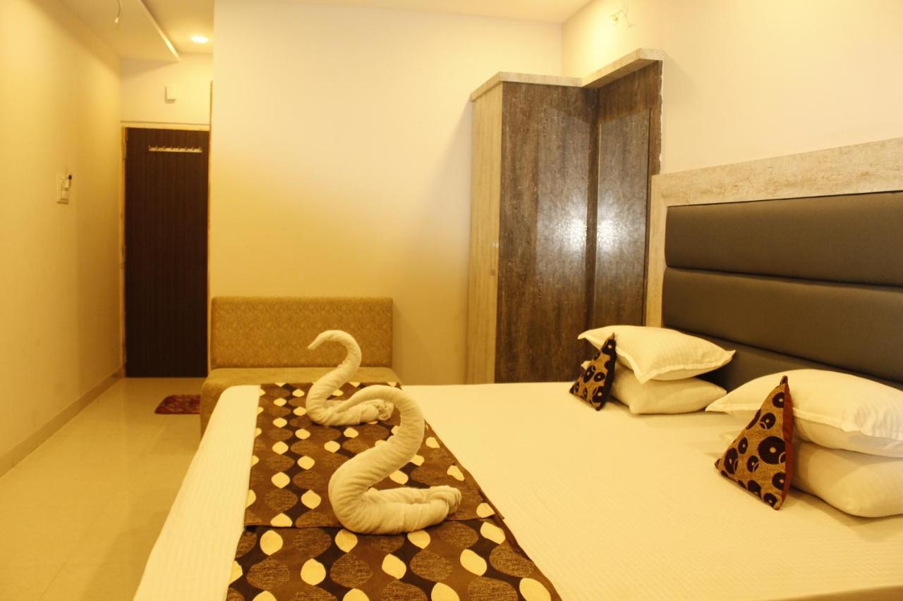 Super Hotel O Shri Shiva Palace Rāipur Buitenkant foto