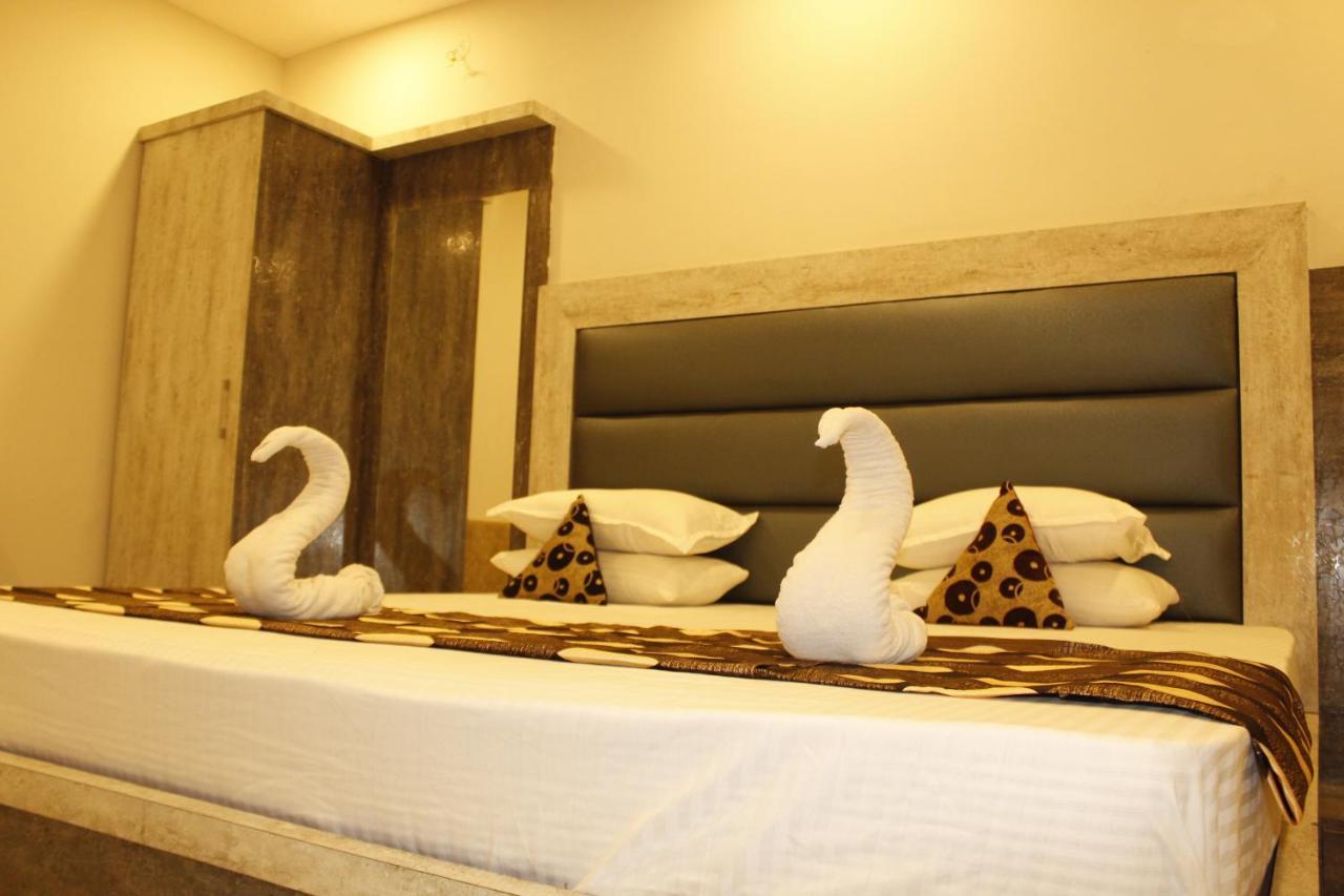 Super Hotel O Shri Shiva Palace Rāipur Buitenkant foto